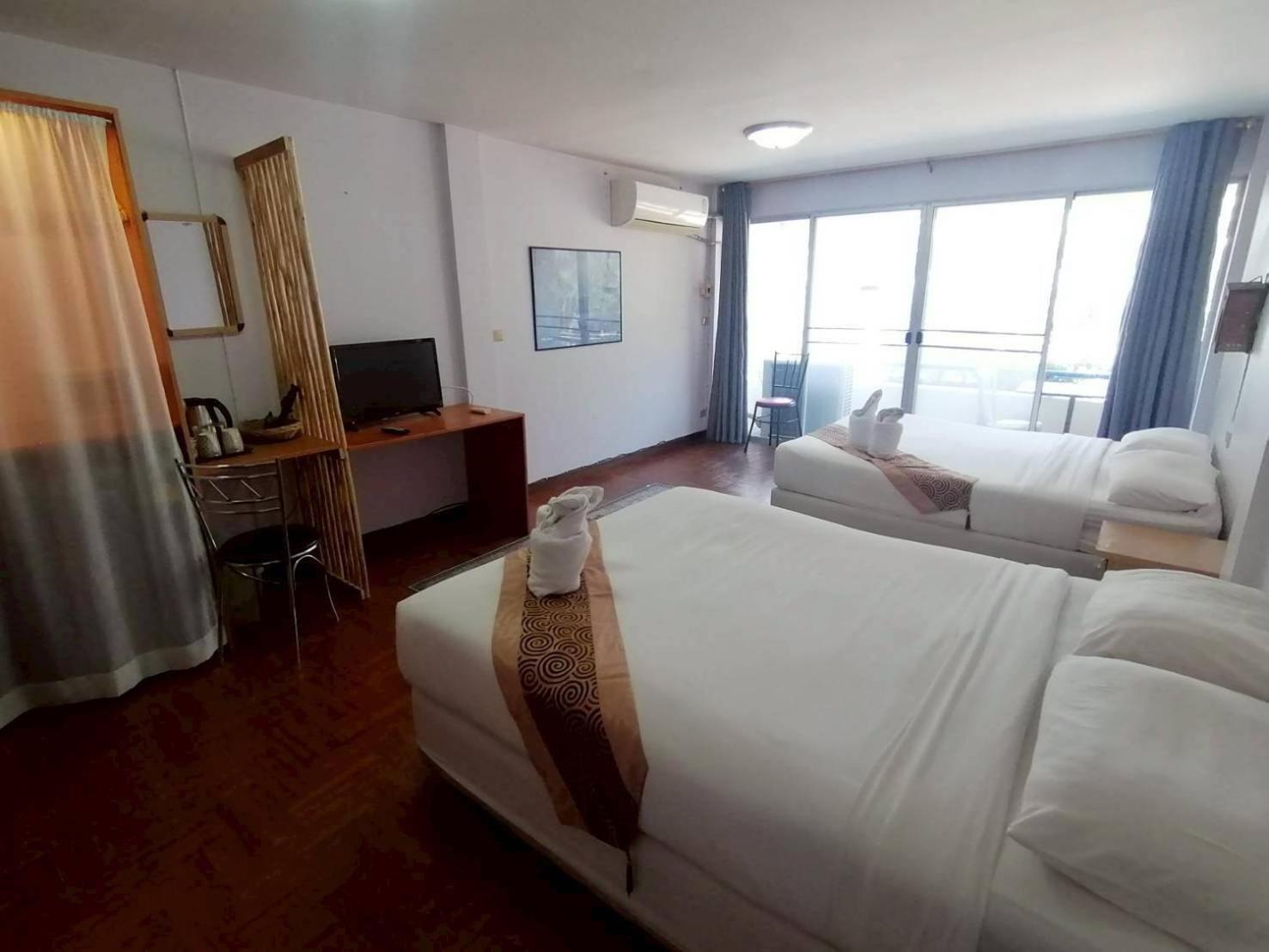 Beachfront Hotel Cha Am Cha-Am Zewnętrze zdjęcie